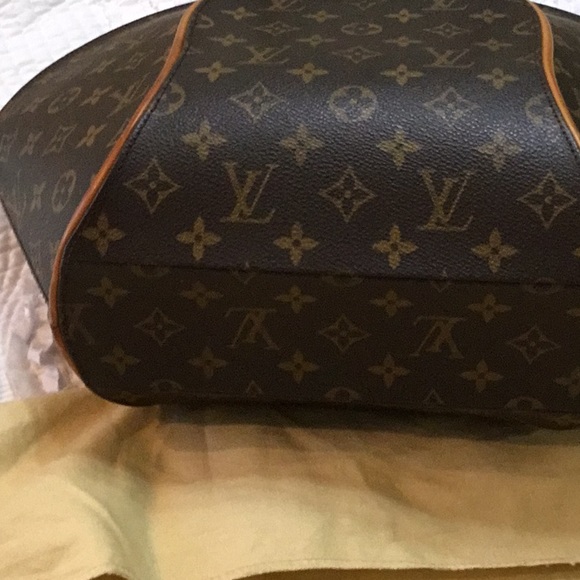 Louis Vuitton authentic Ellipse monogram key, bag - Picture 6 of 15